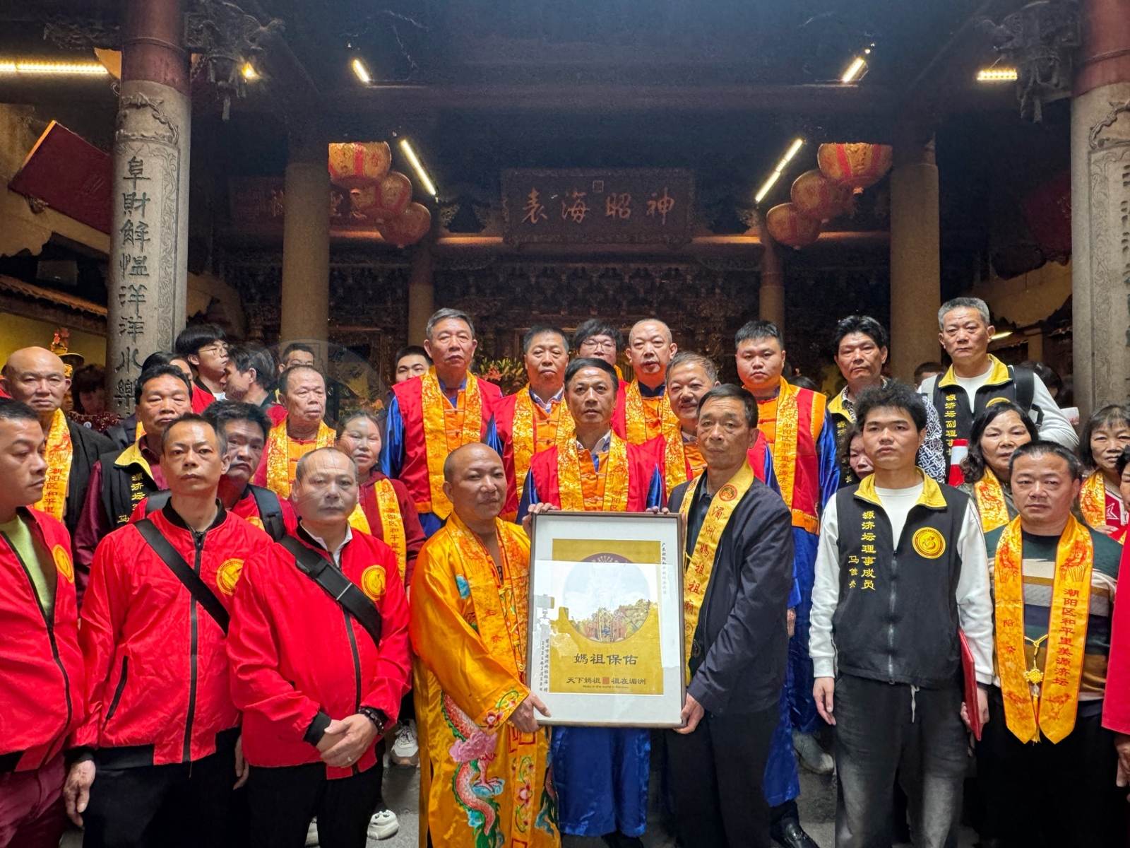 17748545338597b54678406b3ad2b4251d305fb3b1411