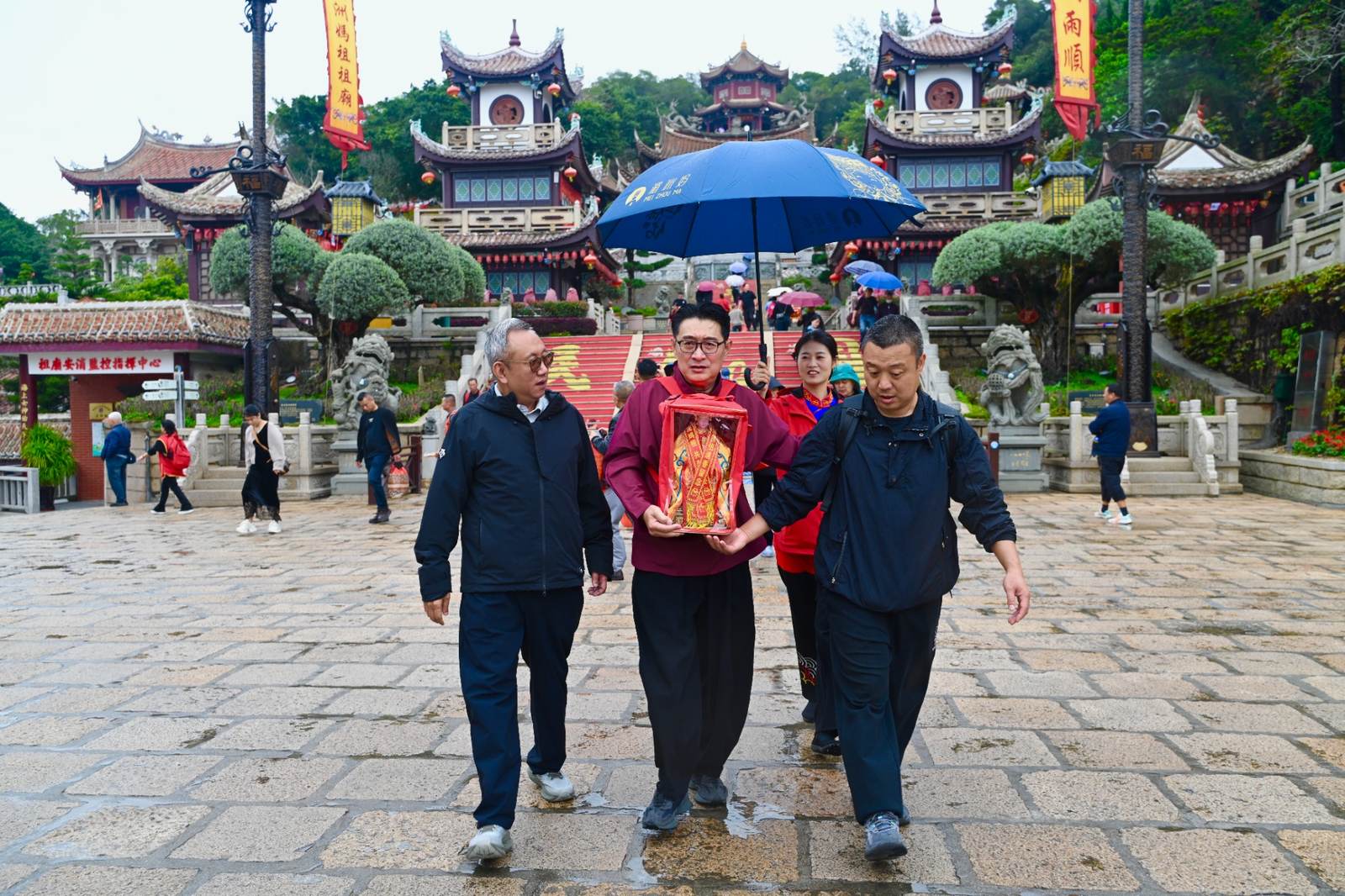 177564380768115edf298e9db93d5581f9e23f3a0b674