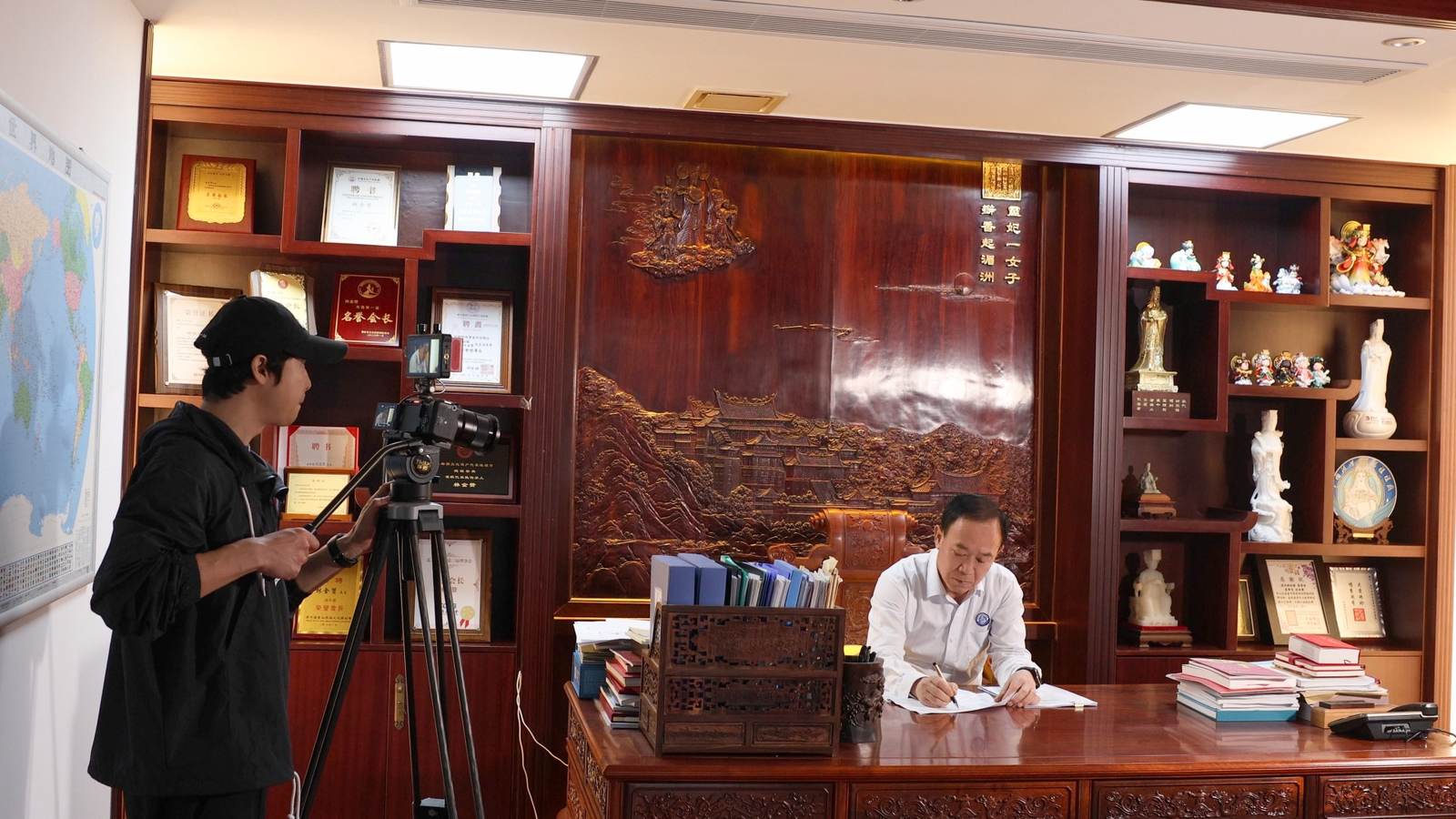 17756444671411a53144f337615b9c4d6a9a30cdf7d1e