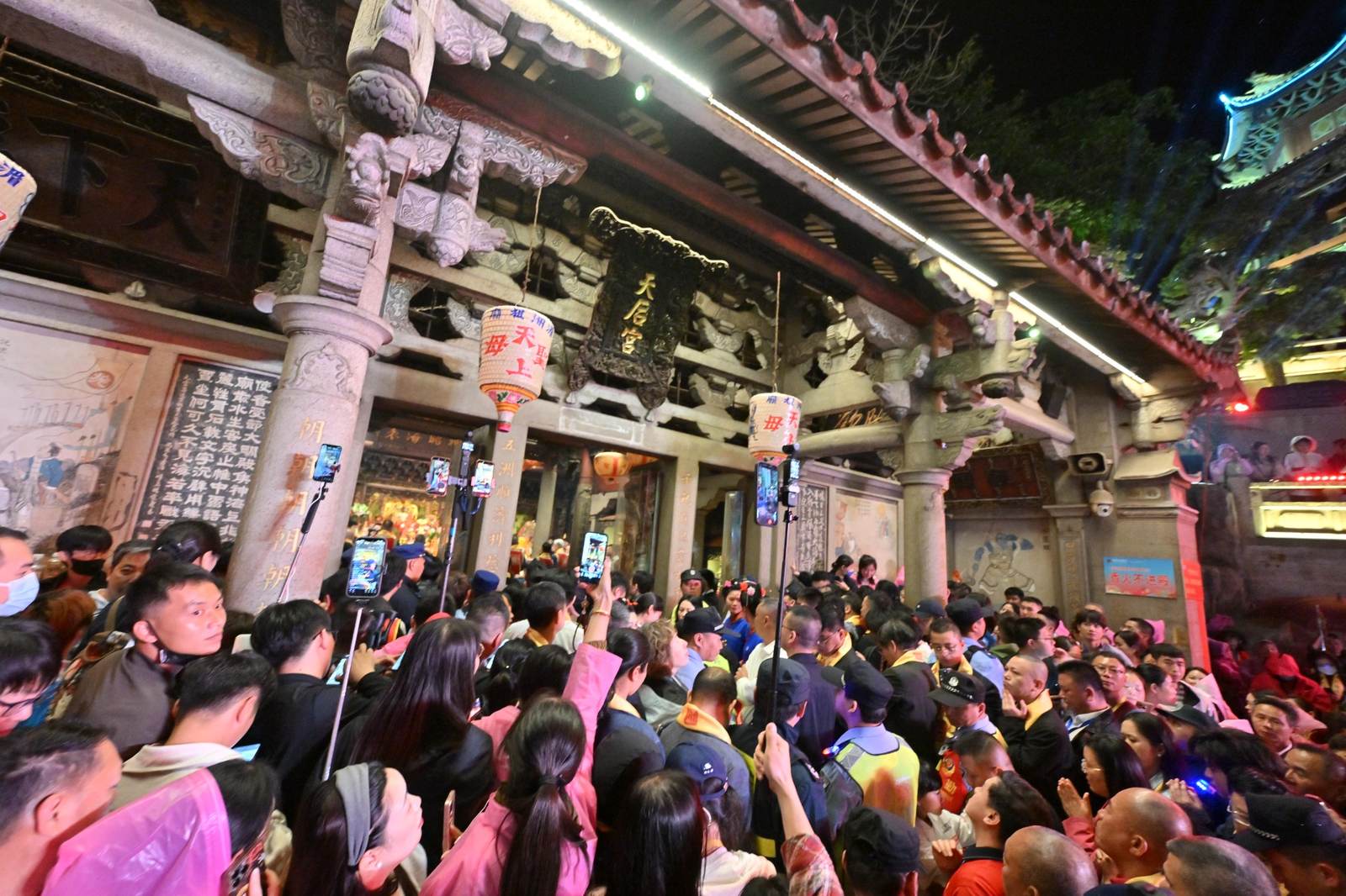 Brilliant Lights! A Vigil to Celebrate Mazu's Birthday - image 5