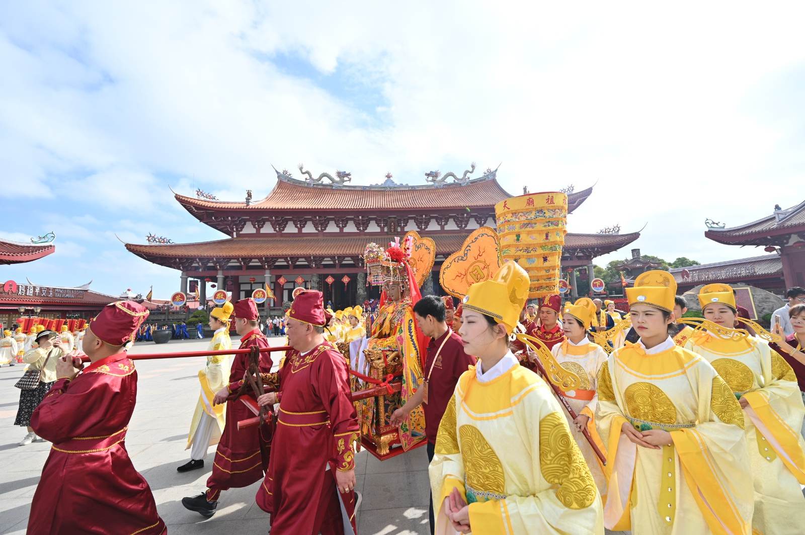 For the 19th Consecutive Year! Meizhou Ancestral Temple and Guiyu Tianhou Ancient Temple Hold a Ceremony Honoring Mazu - image 3