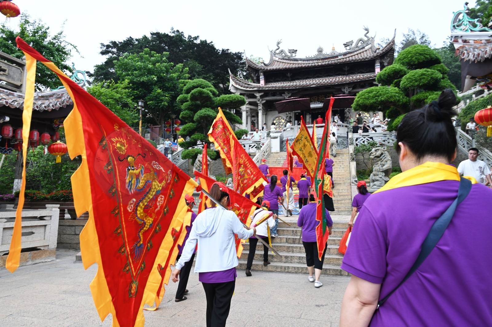 Mazu Returns Home | Mazu cultural groups from Guangdong, Fujian, and other places paid homage and offered incense at Meizhou Mazu Temple - image 14