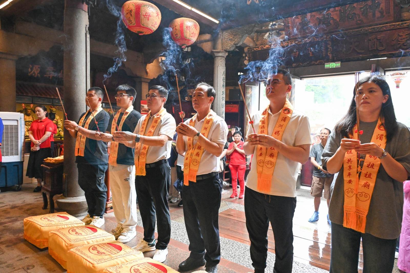 Delegation from the Minnan Hometown Association of South America and Brazil Visits Meizhou Mazu Ancestral Temple for Pilgrimage - image 1