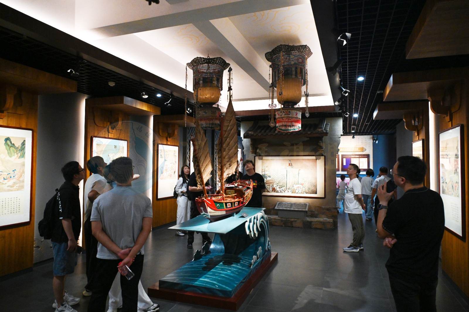 Mazu in the hearts of overseas Chinese! Brazilian Chinese community members visit Meizhou Mazu Ancestral Temple for pilgrimage and incense offering - image 4