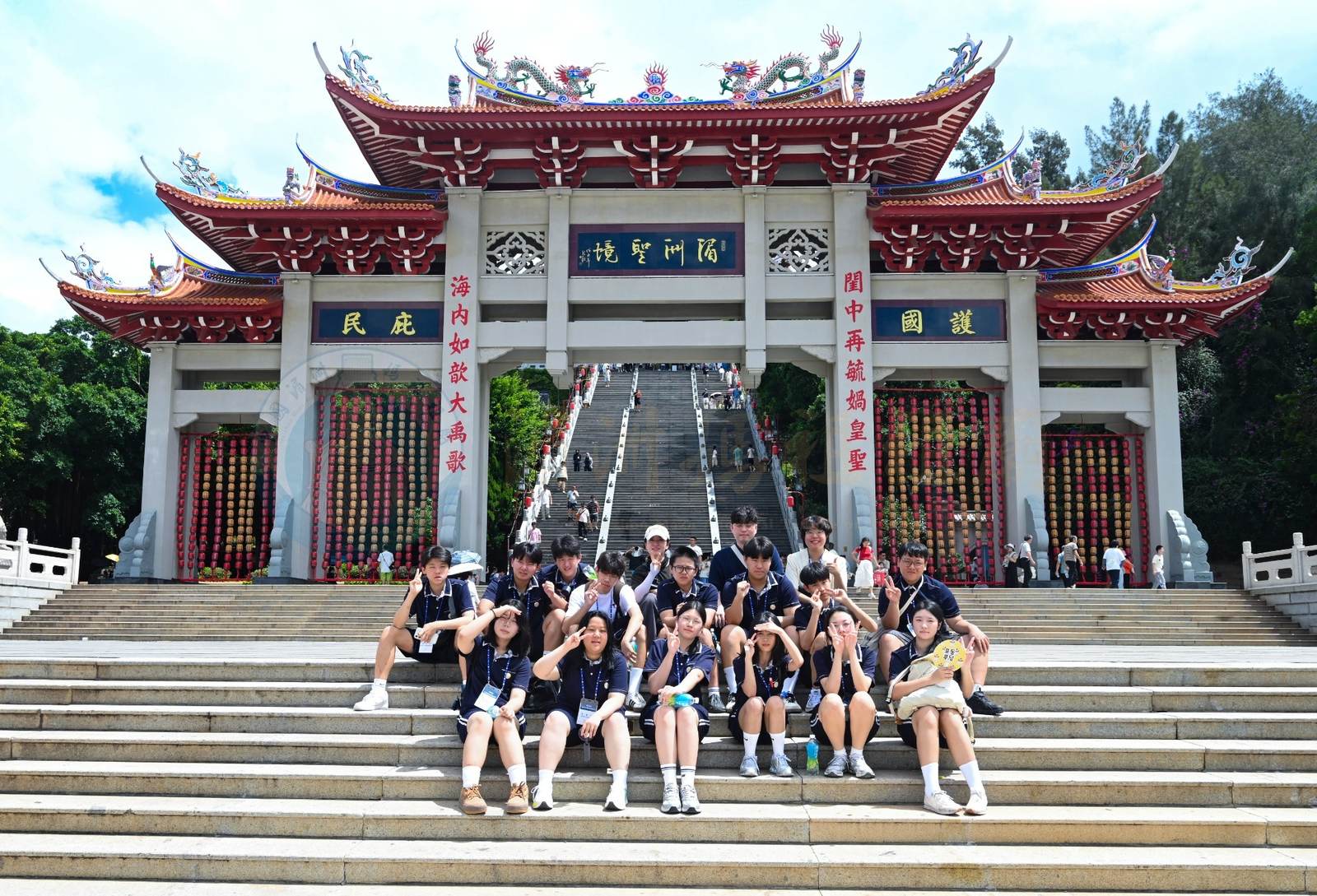 Youth exchange delegation from Bughang Middle School in South Korea visits Meizhou Mazu Temple for exchange - image 8