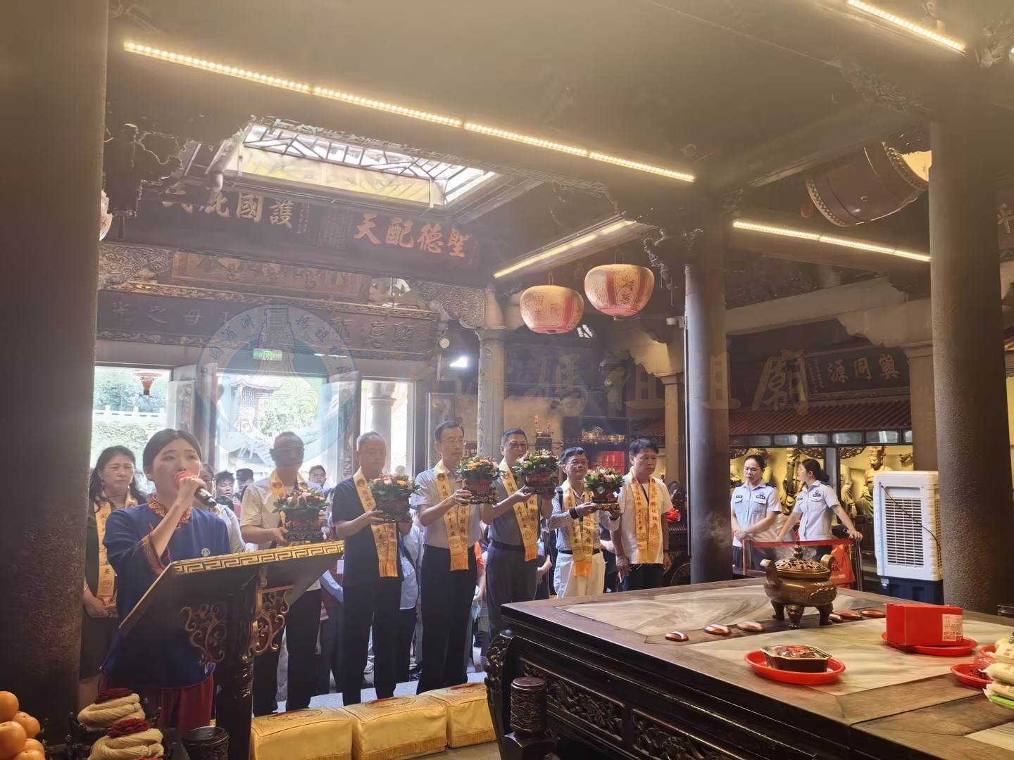 Poets from both sides of the Taiwan Strait travel to Meizhou Island, Mazu's birthplace, for pilgrimage and field research - image 2