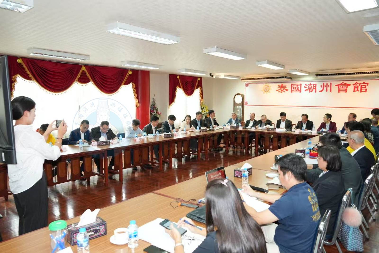 Friendship and Shared Bonds | Lin Jinzan Visits the Thai Teochew Association - image 4
