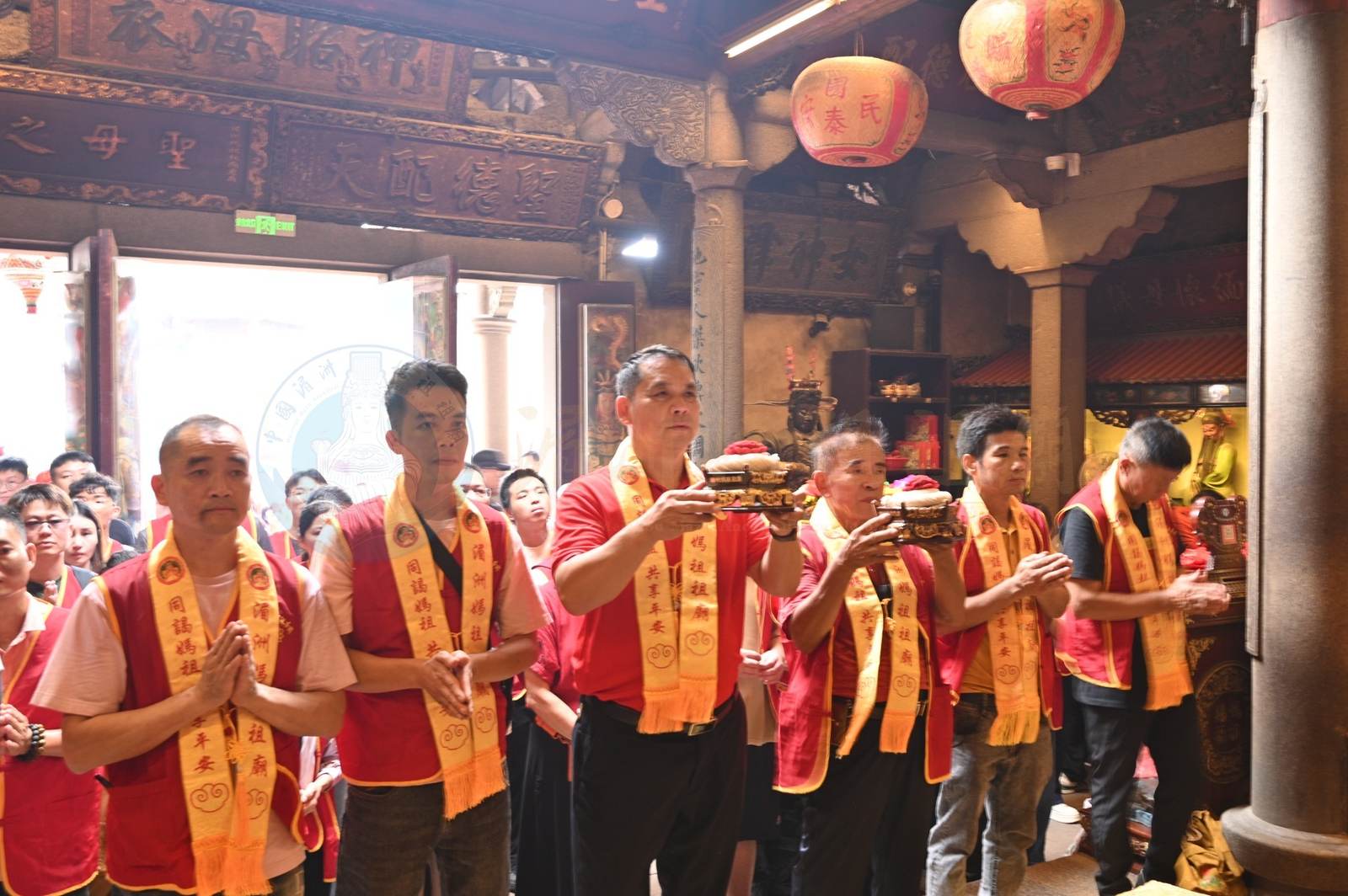 Mazu Temples Worldwide Return to Her Birthplace | Mazu Temples from Quanzhou, Zhangzhou, and Other Areas Make a Pilgrimage to the Meizhou Mazu Temple - image 4