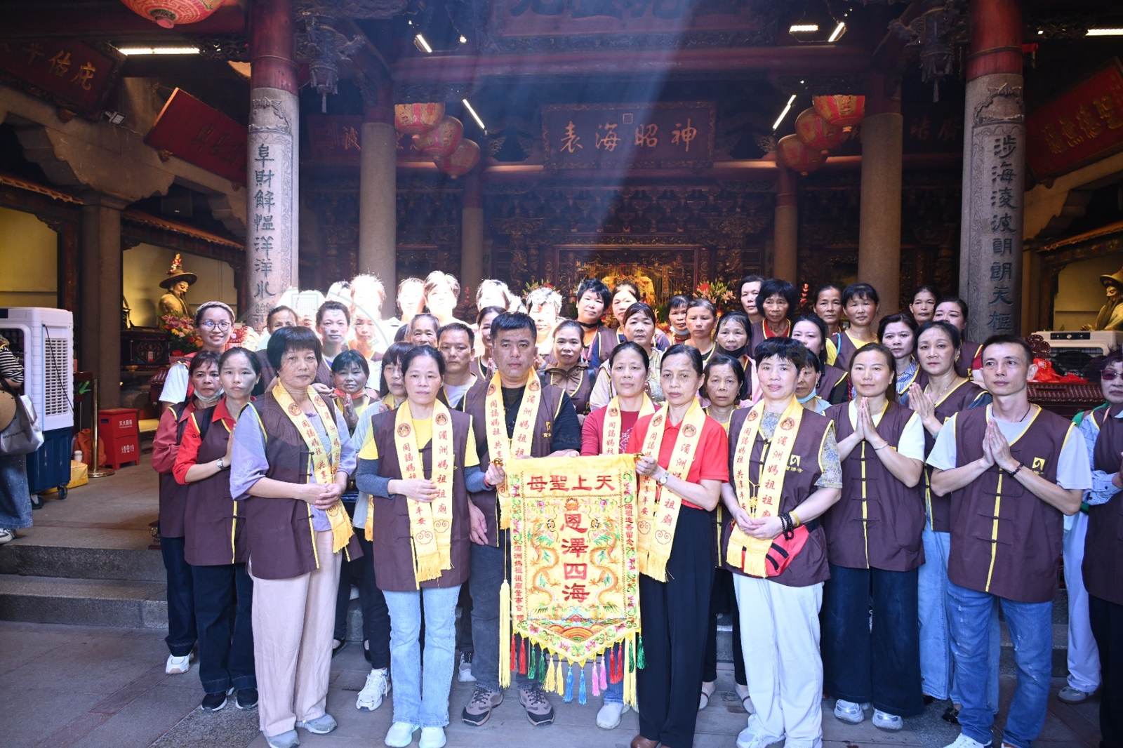 Mazu Devotees Return Home from Across the World | Mazu Cultural Groups from Quanzhou, Putian, and Other Areas Make a Pilgrimage to the Meizhou Mazu Temple - image 6
