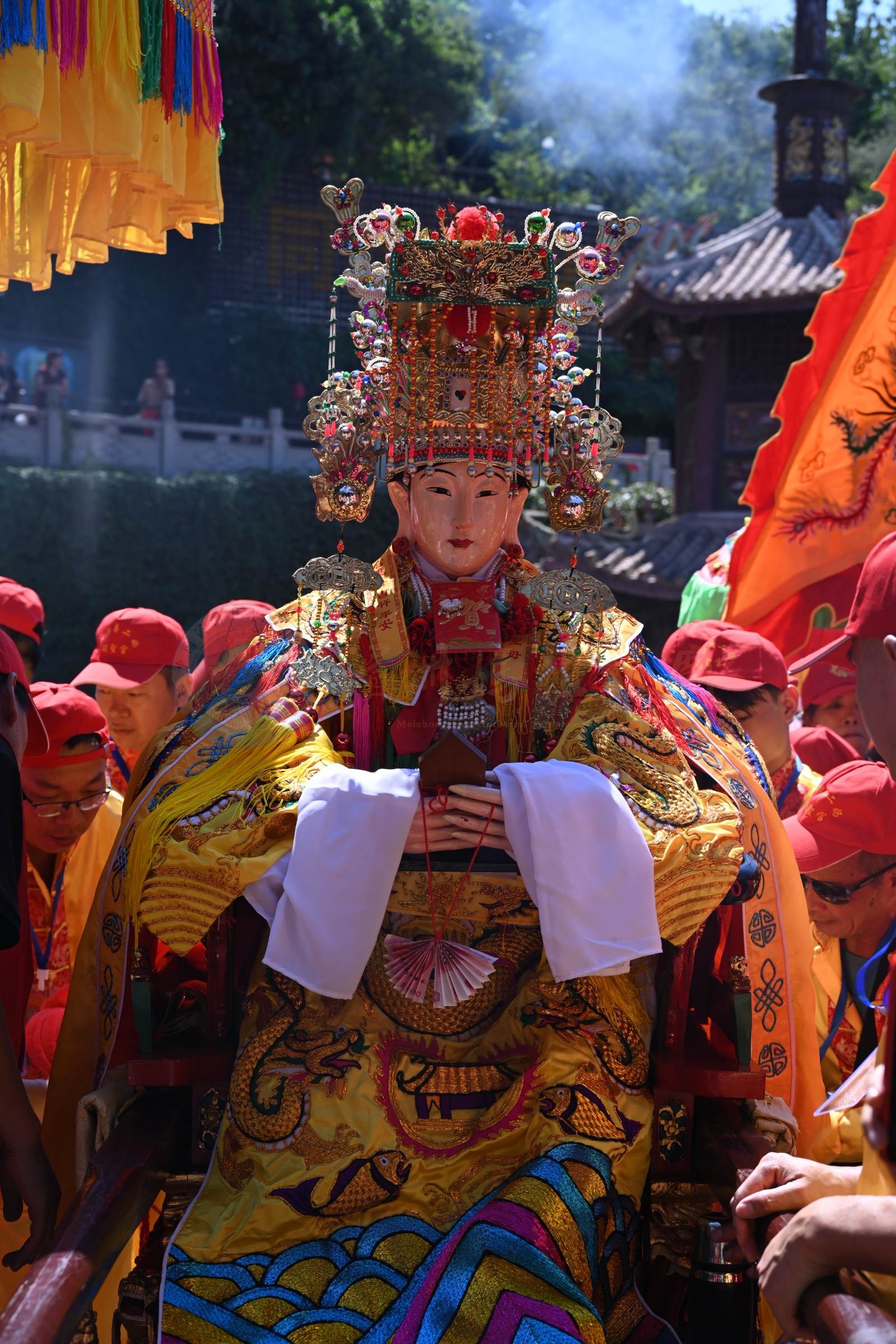 Mazu Temples Worldwide Return Home | Mazu Cultural Groups from Putian, Zhangzhou, and Other Areas Visit Meizhou Mazu Temple for an Ancestral Pilgrimage - image 13